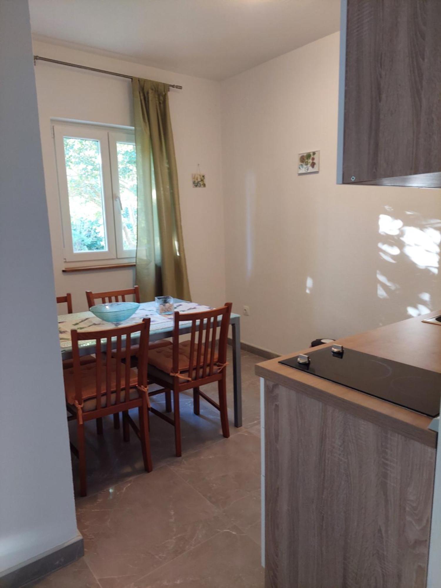 Apartments Nenad & Marija Pag Town Luaran gambar