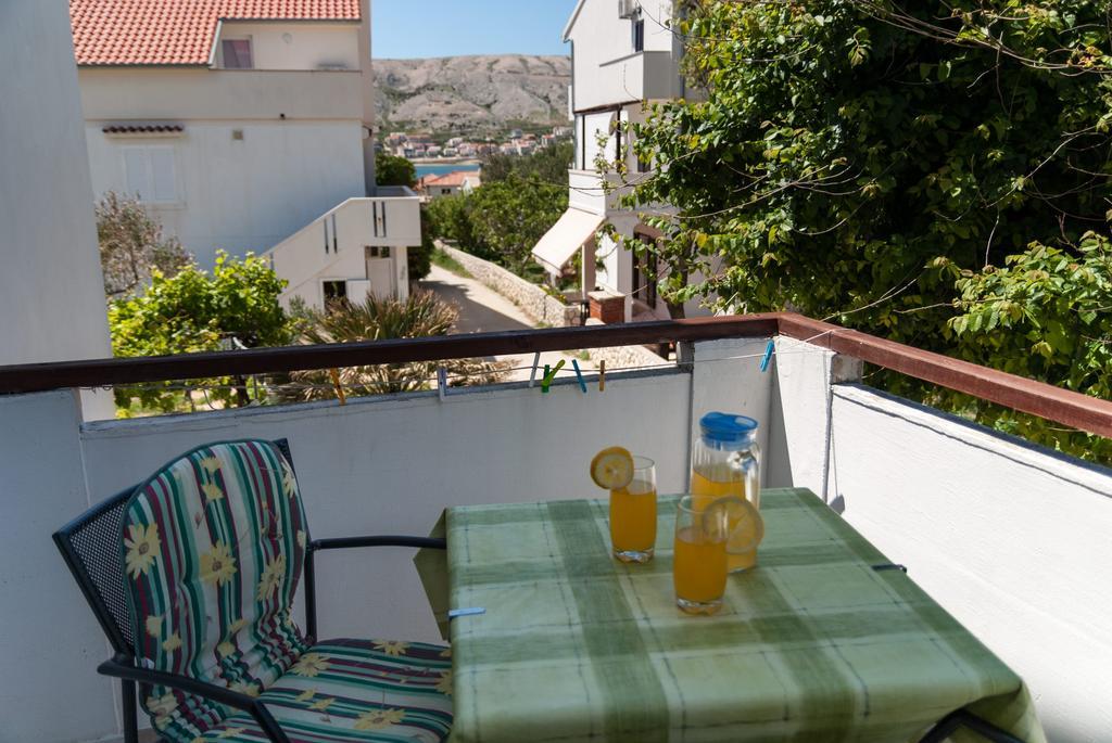 Apartments Nenad & Marija Pag Town Luaran gambar